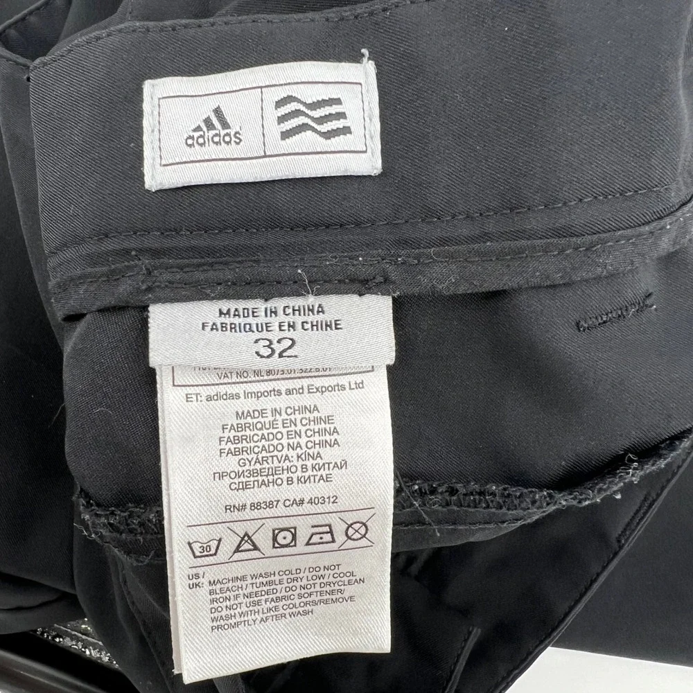 Adidas Golf Shorts Mens Size 32 Black Cargo‎ Pockets Athletic Activewear